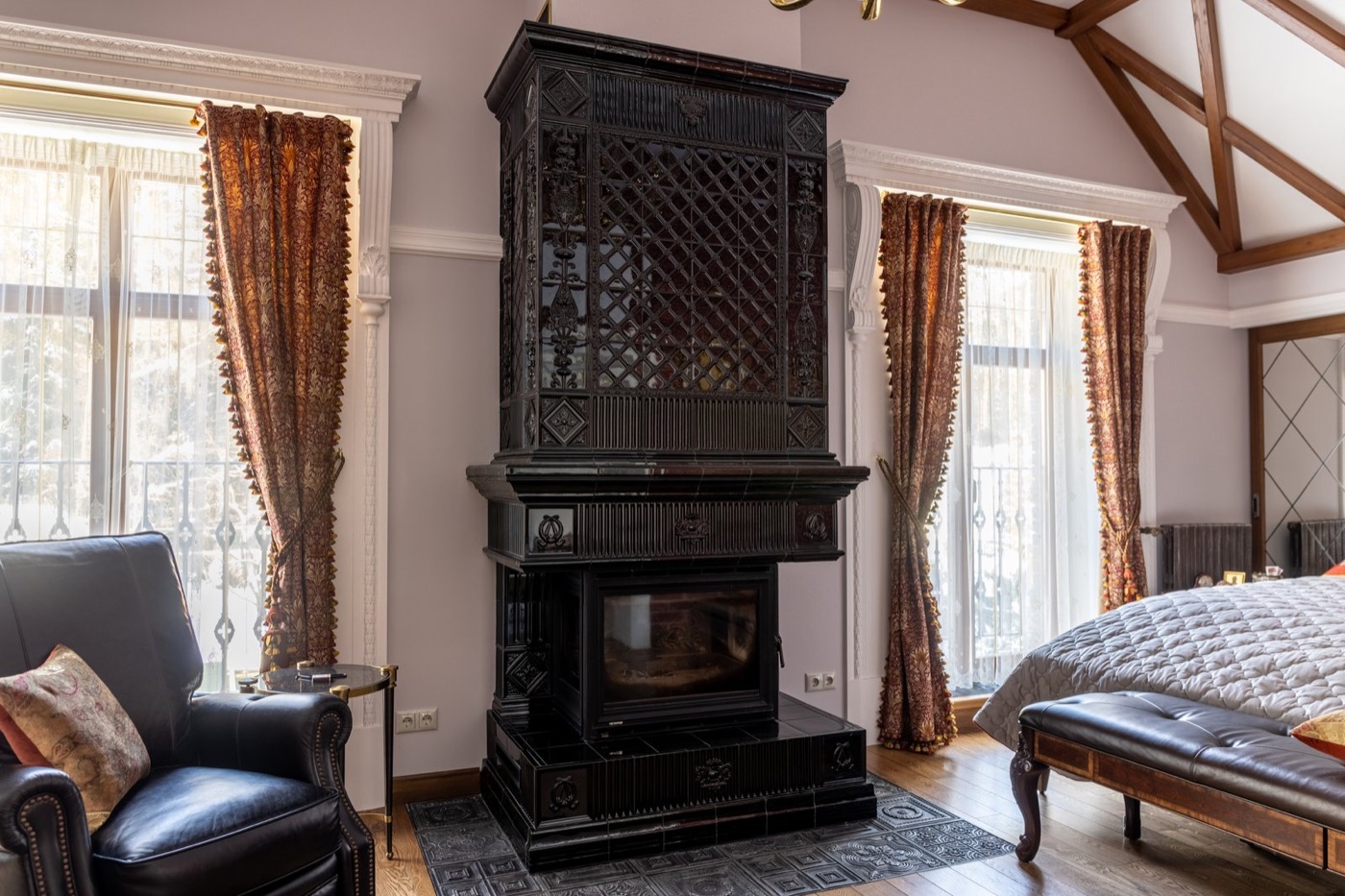 Kamin Bristol – Gesamtansicht im Innenraum